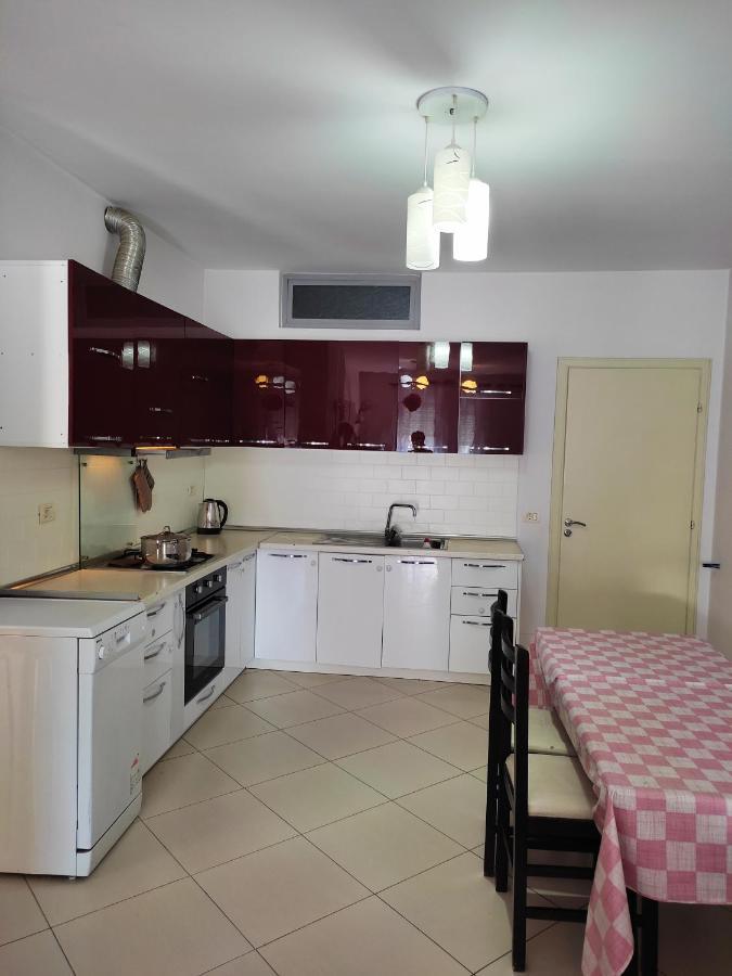 Alpha City Center Apartment Shkodër Eksteriør bilde